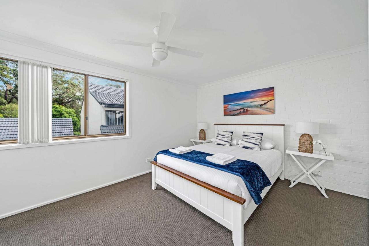 Husky 56 Beachfront Villa'S - Great Location On The Beach Huskisson Eksteriør billede